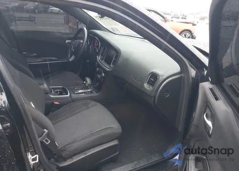 2016 Dodge Charger Sxt z USA, uszkodzony, nr VIN 2C3CDXHG5GH265468